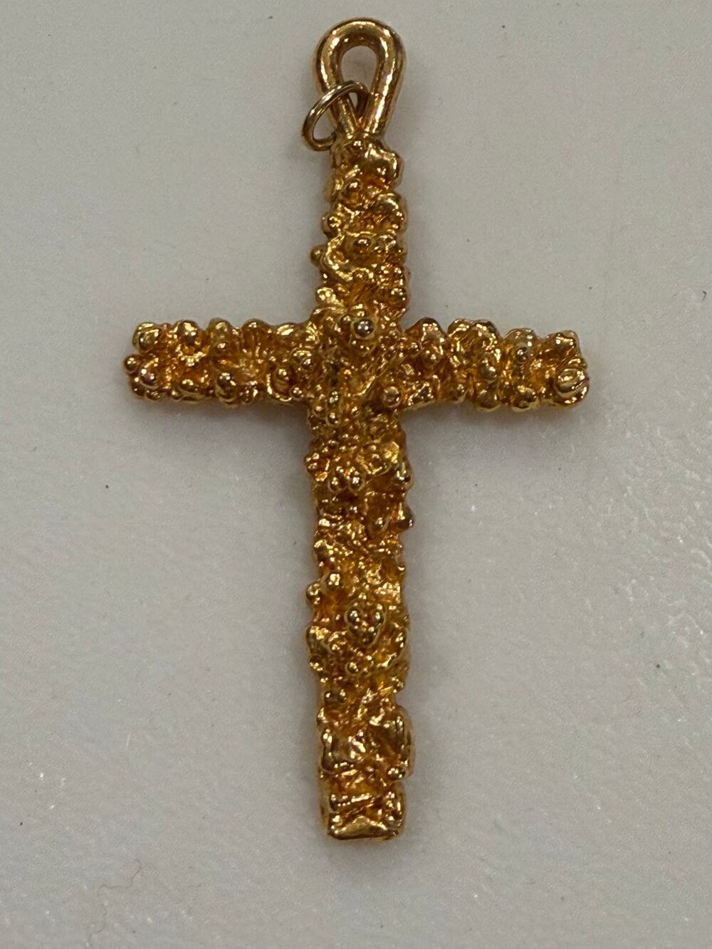 Sascha Brastoff Gold Tone Textured Cross Pendant Modernist Signed SASCHA B